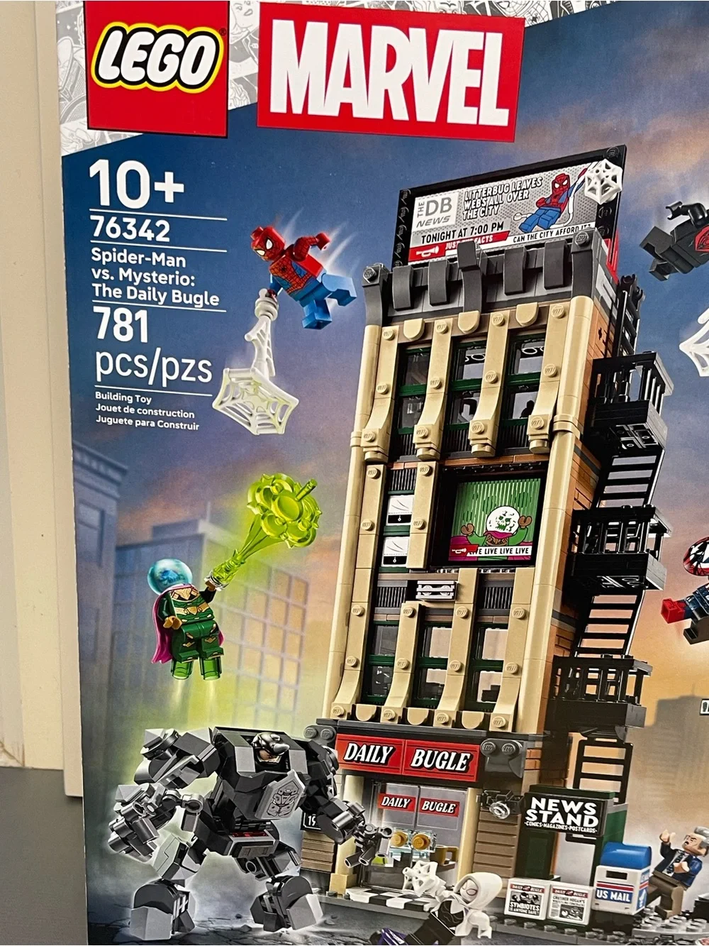 LEGO Marvel Spider-Man Daily Bugle Building Set - 76342 - Tan, Black, Red NIP